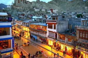 5 Best Places to Shop in Ladakh