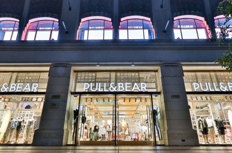 PULL and BEAR